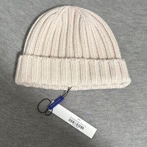 Elie Tahari Cream wool/cashmere beanie
